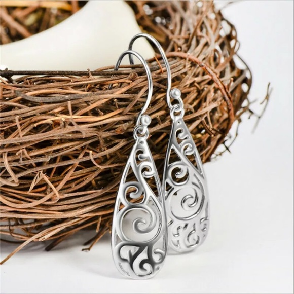 Colleen Filigree Silver Drop Earrings - Picture 2 of 6